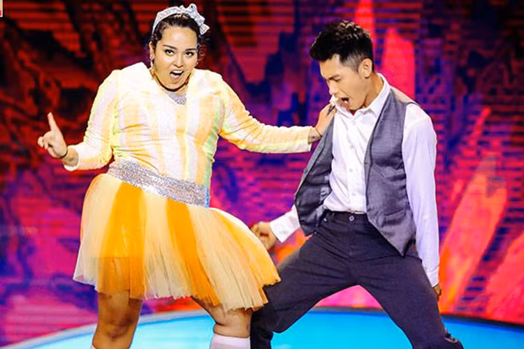 Chang duong To To tro thanh quan quan Buoc nhay ngan can-Hinh-3