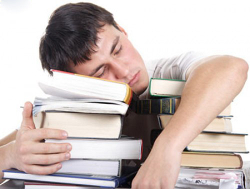 Bị ốm. Tinh bột là nguồn năng lượng chính của não bộ. Khi giảm carb, bộ não không đủ năng lượng duy trì các hoạt động và dần trở nên suy yếu.