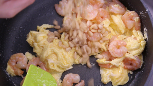 Mon tom xao trung la mieng dai ca nha-Hinh-6