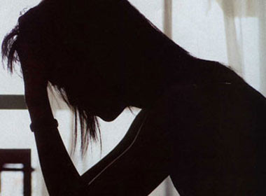 Tranh cãi gay gắt về dịch vụ phá thai trả góp Tranh cai gay gat ve dich vu pha thai tra gop