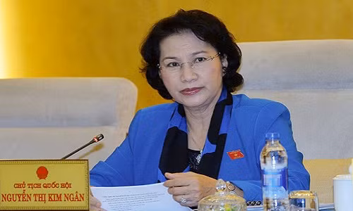 Tang thoi gian chat van ky hop thu 3 Quoc hoi khoa XIV