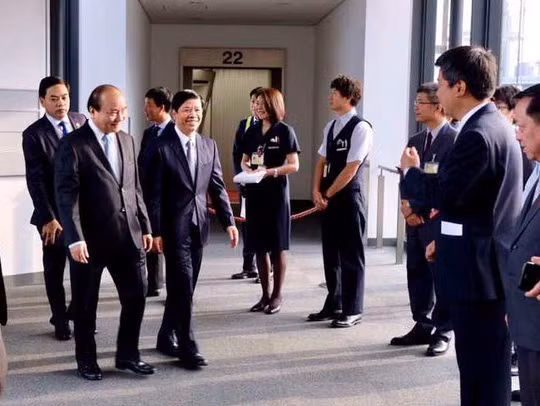 Tham Hoa Ky, Thu tuong Nguyen Xuan Phuc qua canh Nhat Ban