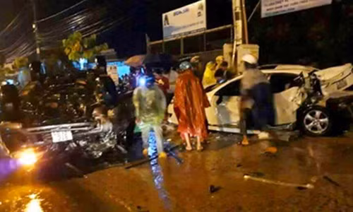 Khoảng 19 giờ ngày 16/5, xe ôtô bán tải BKS 81C-12183 chở 5 người chạy đến số nhà 709 Trường Chinh ( Tp Pleiku - Gia Lai) thì va chạm mạnh với xe máy BKS 81T2.3541 của chị H’Binh khiến cả người và xe máy văng lên vỉa hè. Sau đó xe ô tô bán tải lao lên lề đường, tông tiếp vào xe ôtô đậu trên vỉa hè. Vụ tai nạn liên hoàn khiến chị H’Binh tử vong tại chỗ, 5 người đi trên xe ô tô bán tải bị thương phải đưa đi cấp cứu.