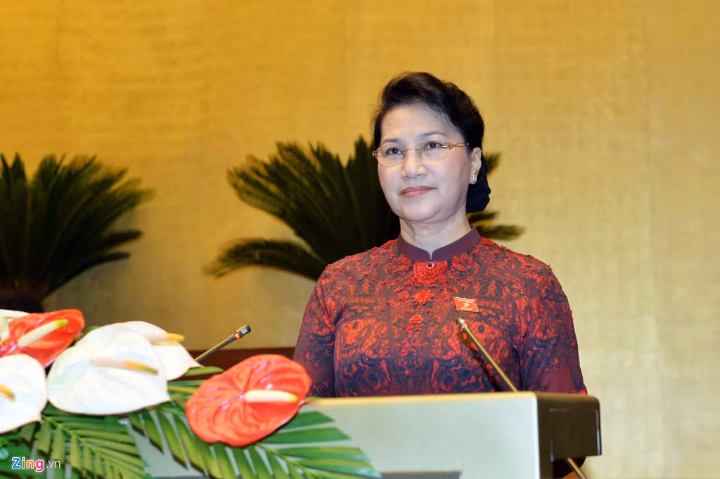 Phát biểu khai mạc kỳ họp thứ 3 Quốc hội khóa XIV, Chủ tịch Quốc hội Nguyễn Thị Kim Ngân khẳng định thời gian qua, tình hình kinh tế xã hội nước ta đạt nhiều kết quả tích cực.