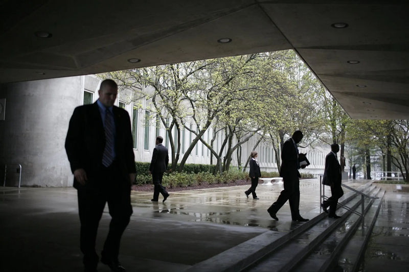 Đáng nói hơn là tờ New York Times còn đề cập đến mối liên hệ chặt chẽ giữa cơ quan này và Mỹ. Từ đó khiến nhiều người đặt câu hỏi và nghi ngờ vai trò của Mỹ. Ảnh: Getty Images.