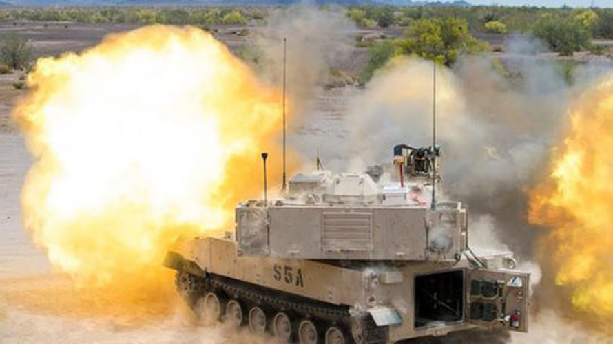 Riêng phiên bản A7 đã ứng dụng một số công nghệ phát triển cho chương trình siêu pháo tự hành XM2001 Crusader và XM1203 NLOS-C vốn đã bị hủy bỏ trước đó vì chi phí quá cao.