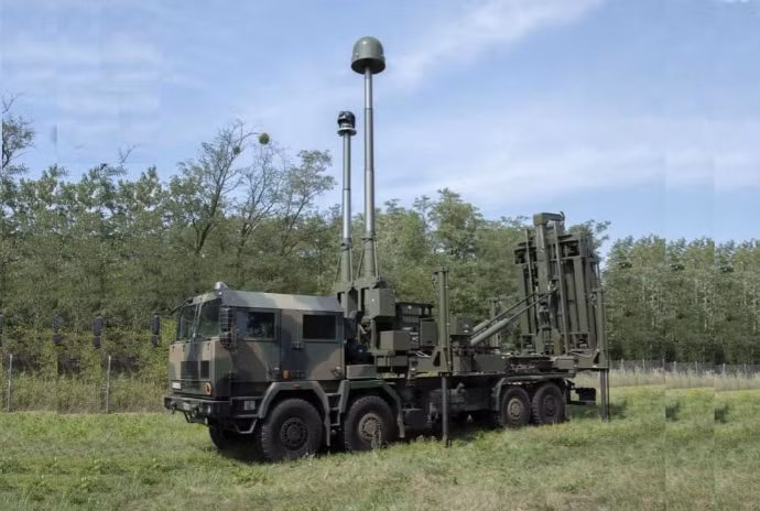 Được biết mạng lưới radar phòng không của Ba Lan và NATO đã theo dõi chặt chẽ đường đi của tên lửa, dẫn đến việc bố trí lại tiêm kích F-16 trong nhiệm vụ tuần tra khu vực, chúng đã ngay lập tức xuất kích để phản ứng trước cuộc xâm nhập.