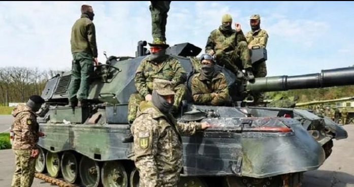 Việc thiếu phụ tùng thay thế đủ chất lượng, cũng như việc sửa chữa do chính binh sĩ Ukraine thực hiện, đã làm chậm việc phục hồi những chiếc xe tăng bị hư hỏng, hoặc kéo dài gấp đôi thời gian sửa chữa.