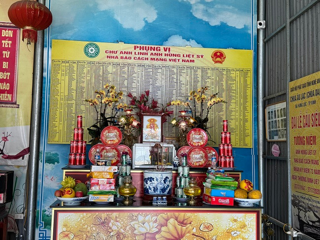 Linh thieng chua Da - noi tho tu hon 500 nha bao liet si-Hinh-6