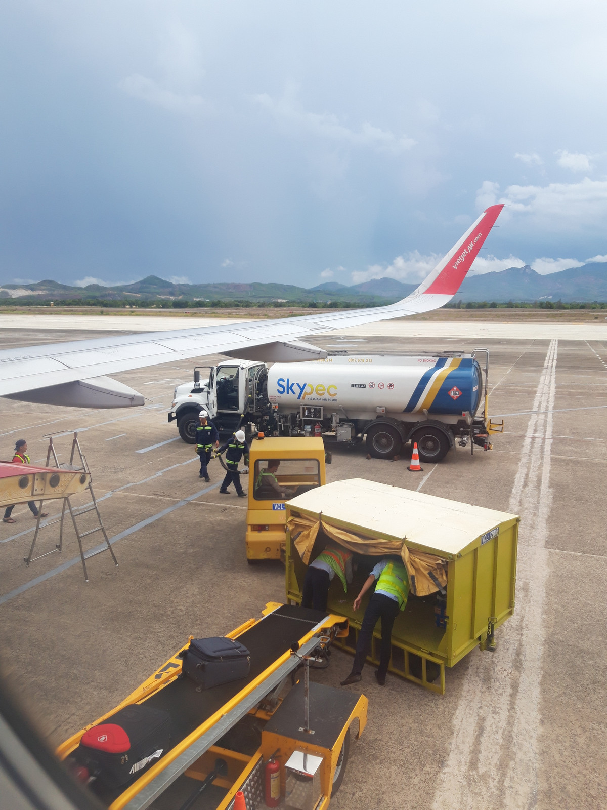 Sân bay Chu Lai được nâng cấp công suất 5 triệu hành khách/năm San bay Chu Lai duoc nang cap cong suat 5 trieu hanh khach/nam