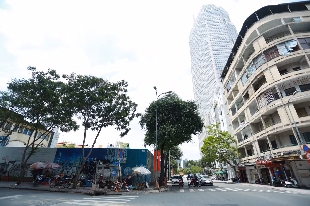 Liên quan đến sự việc, cơ quan CSĐT Bộ Công an cũng cáo buộc Phan Chí Dũng- Nguyên Vụ trưởng Công nghiệp nhẹ, Bộ Công Thương) với vai trò đồng phạm. 