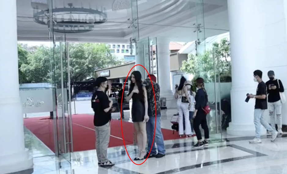 Mới đây, trong buổi casting The Face Vietnam 2022 có sự xuất hiện của gái xinh Sài thành này. Ai nấy đều tỏ ra hết sức tò mò không biết ngoài đời trông Bâu có xinh đẹp, cuốn hút như trên mạng hay không.