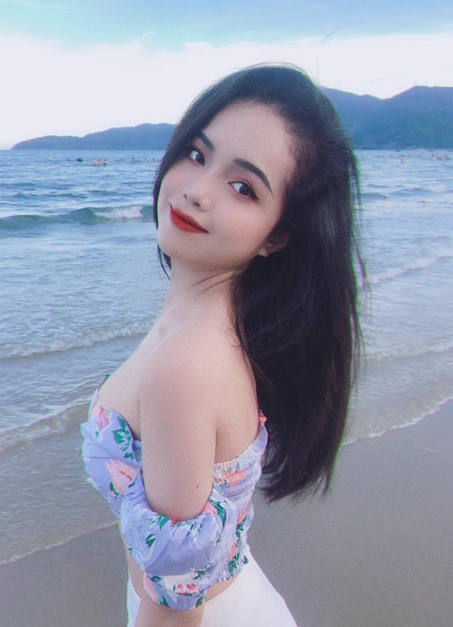 Thiện Mỹ từng nhiều lần được nhắc đến với danh xưng "nữ tiếp viên hàng không gợi cảm". Ảnh: FBNV