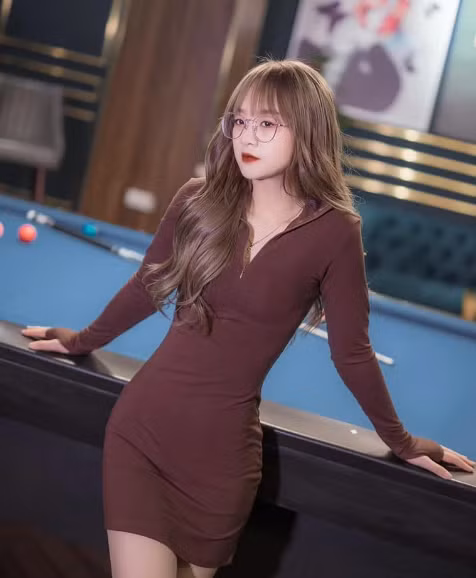 Sau khi đoạn clip gây tranh cãi lớn, Gấm Kami đã xóa clip khỏi TikTok nhưng vẫn giữ trên trang Fanpage cá nhân.