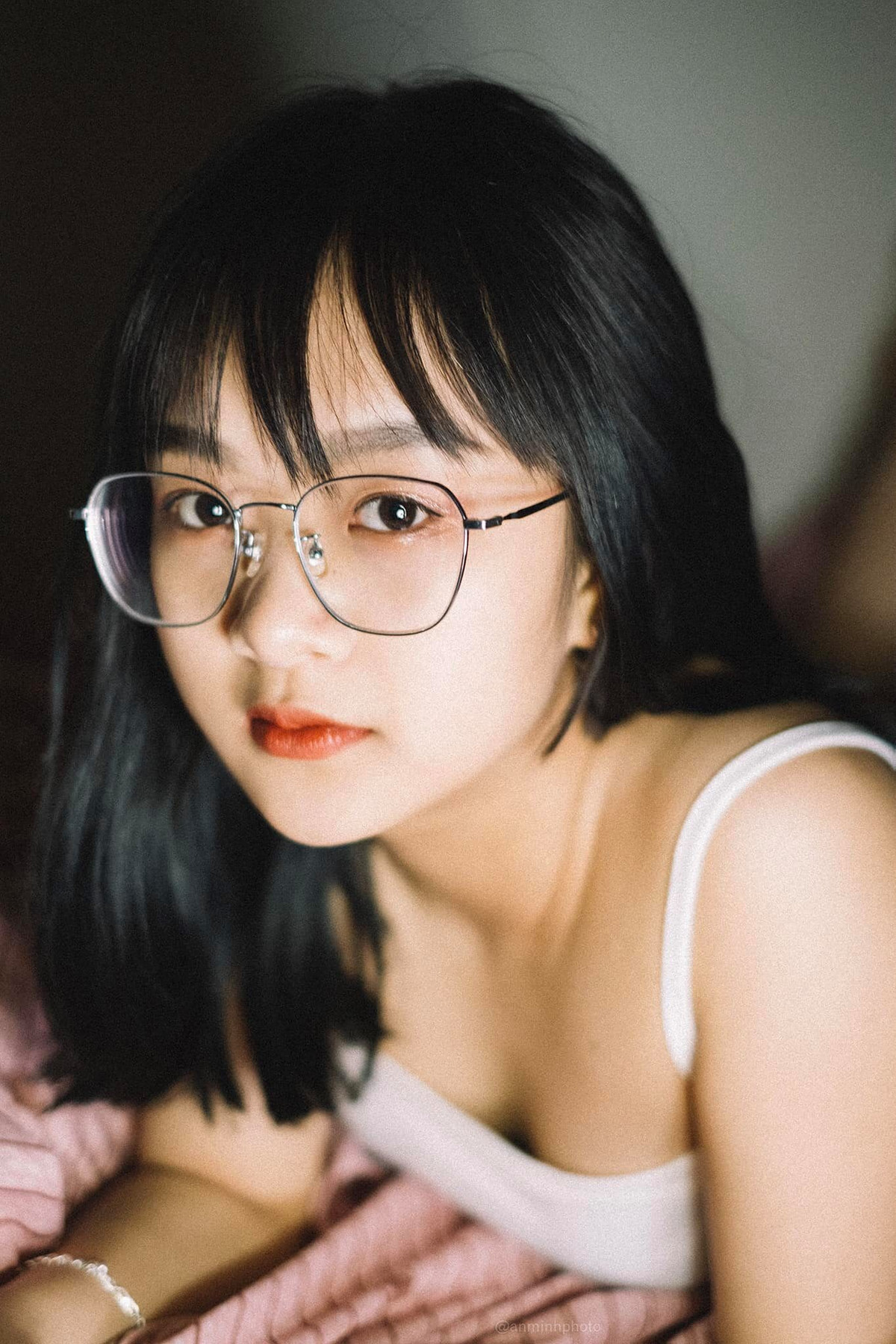 Những clip về bi-a của Gấm Kami đều nhận về vài triệu lượt xem trên TikTok, thường xuyên được TikTok đề xuất trên mục thịnh hành tại Việt Nam, thậm chí một vài clip nổi bật còn là thịnh hành trên toàn thế giới.