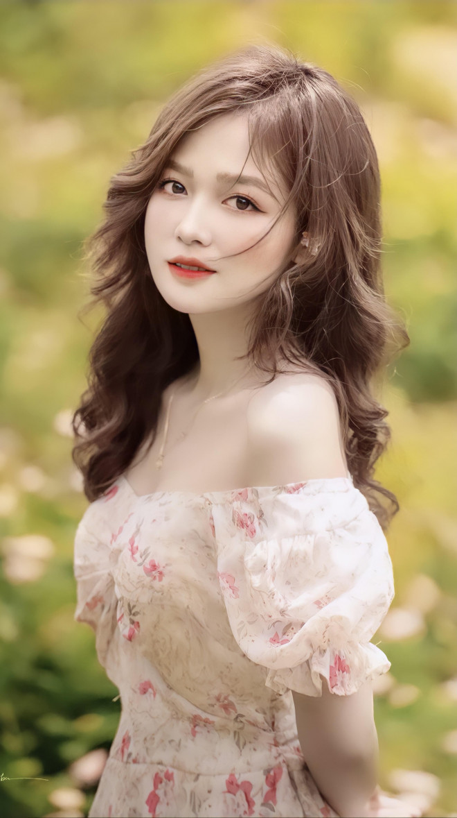 Cô nàng thích lưu giữ những khoảnh khắc thanh xuân tươi đẹp, để khắc ghi một thời tuổi trẻ sôi nổi.