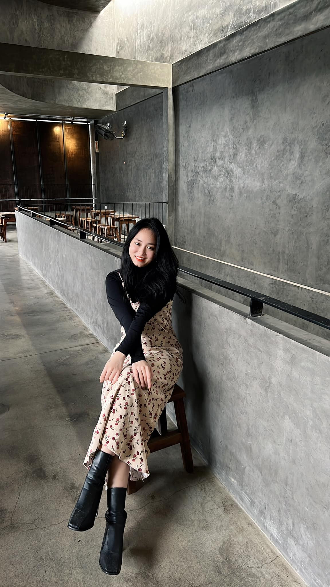 Sau đó, Minh Thu trở thành nhân vật ''hot'' với hàng trăm nghìn người theo dõi trên mạng xã hội.