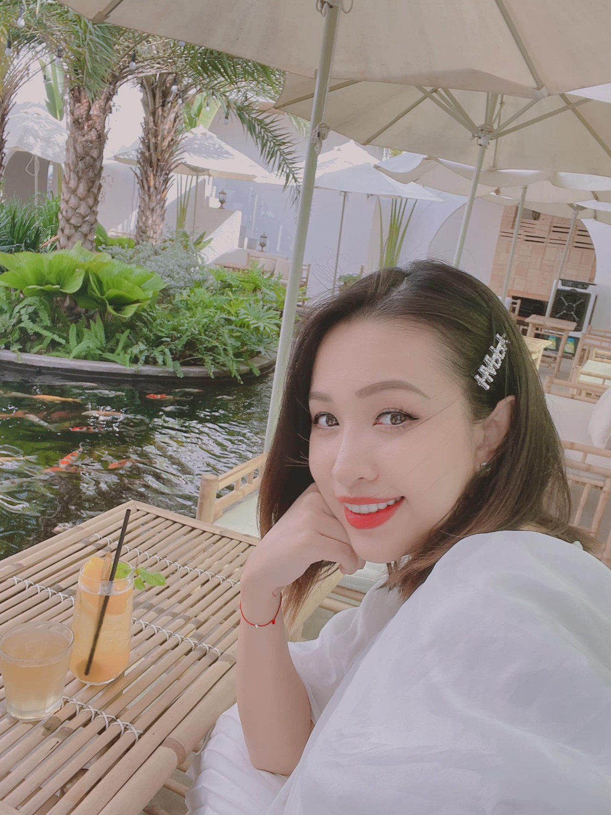 Vân Hugo hiện mang bầu con gái, đặt tên cho em bé trong bụng tên ở nhà là Vừng. Đây là điều vợ chồng cô luôn mong ngóng từ khi kết hôn. Ảnh: FBNV