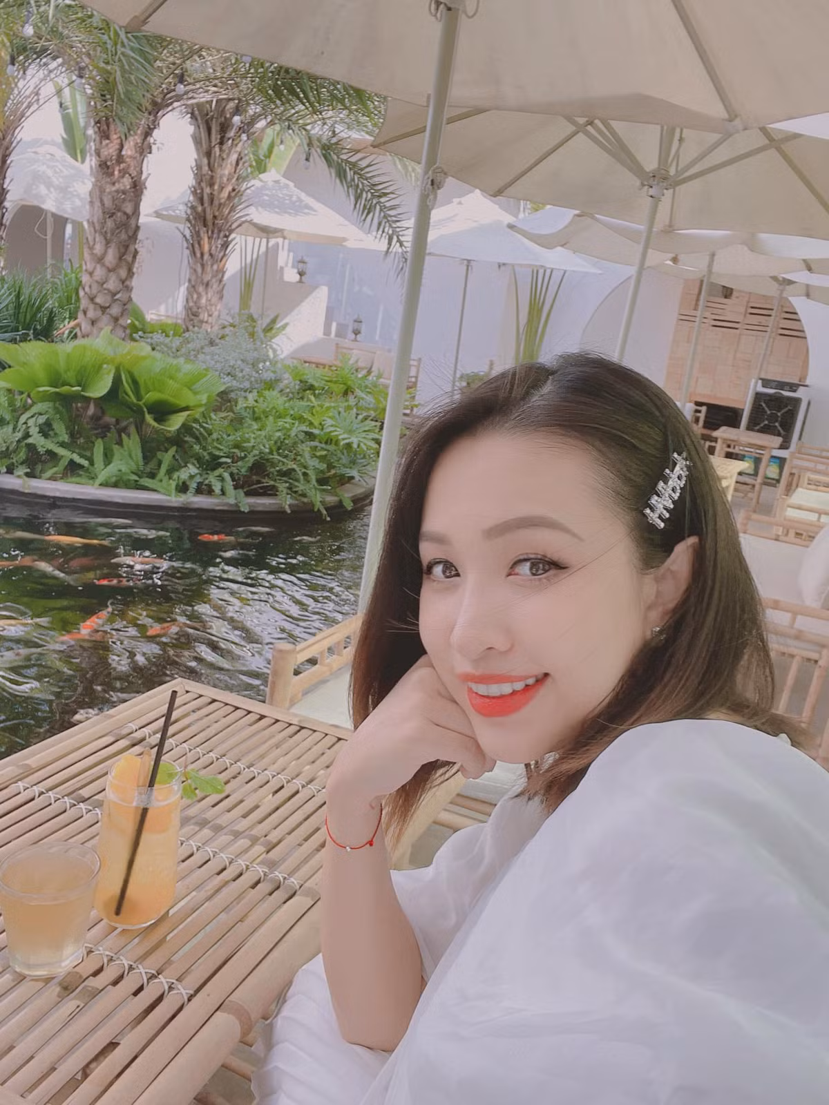 Vân Hugo hiện mang bầu con gái, đặt tên cho em bé trong bụng tên ở nhà là Vừng. Đây là điều vợ chồng cô luôn mong ngóng từ khi kết hôn. Ảnh: FBNV