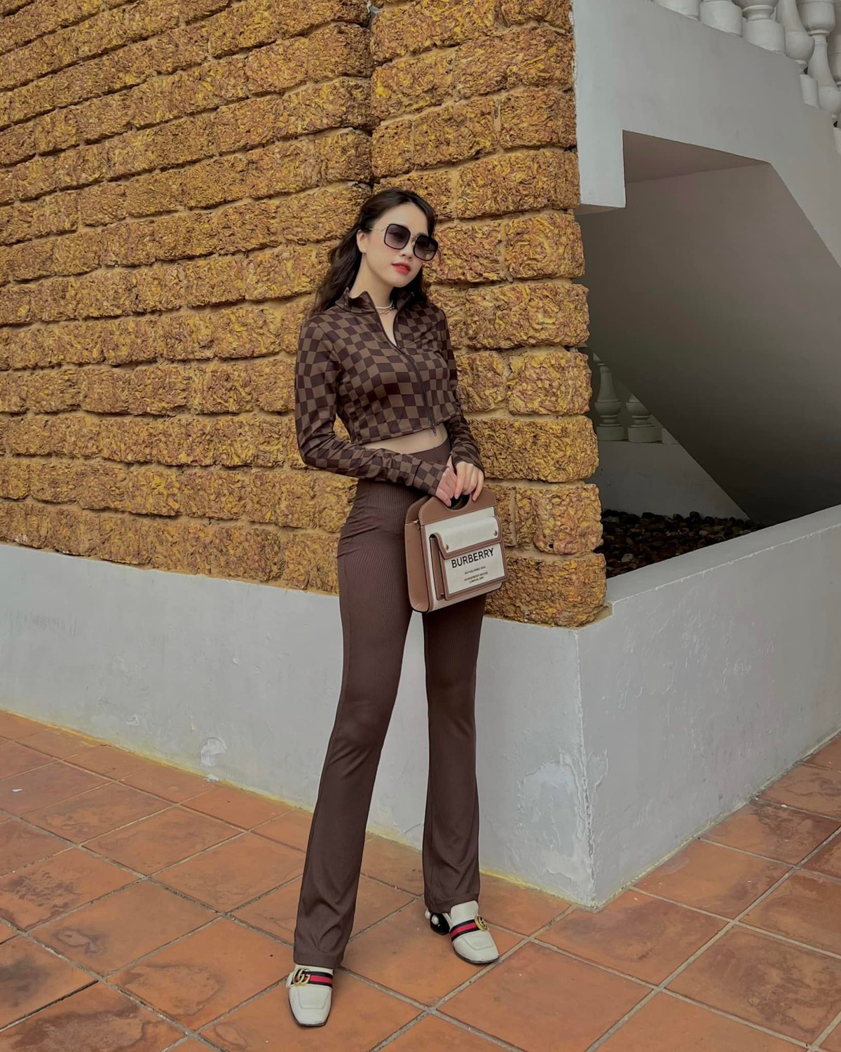 Có thể nói, nhan sắc của Ngô Mai Phương đang ở độ chín muồi, rực rỡ nhất.