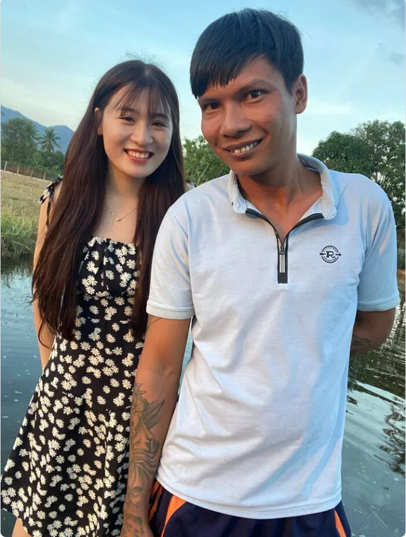 Sau khi lấy vợ, sinh con cuộc sống hiện nay của "hiện tượng mạng" Lộc Fuho khiến nhiều người ngưỡng mộ với ngôi nhà mới, đời sống khá giả.