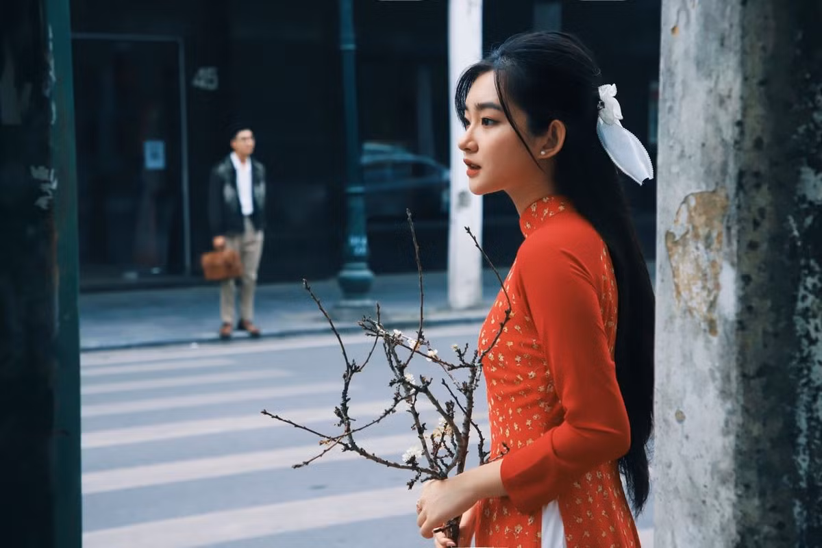 Kelly Trang Đào là một trong những mẫu ảnh xuất hiện khá nhiều tại các shop thời trang lớn dành cho giới trẻ hiện nay.