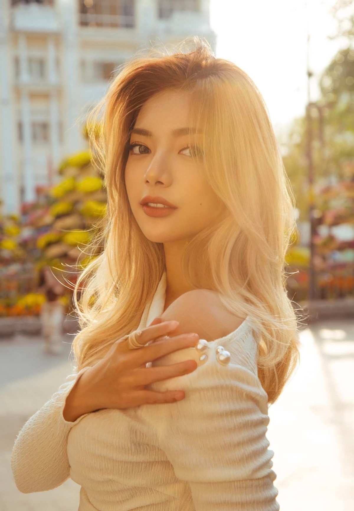 Hot girl Vịnh Xuân này sở hữu thân hình bốc lửa chuẩn người mẫu với ba vòng đáng mơ ước 81-61-93.