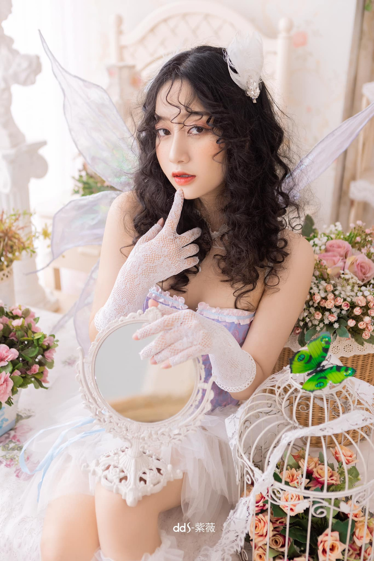 Trước đây, Mai theo đuổi hình tượng dịu dàng, nữ tính. Thời gian gần đây, cô bắt đầu chuyển hướng sang phong cách quyến rũ, gợi cảm.