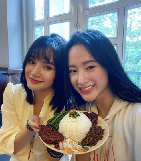 Đã có quãng thời gian em gái Angela Phương Trinh thu hút sự chú ý khi diện trang phục mỏng manh gây tranh cãi.