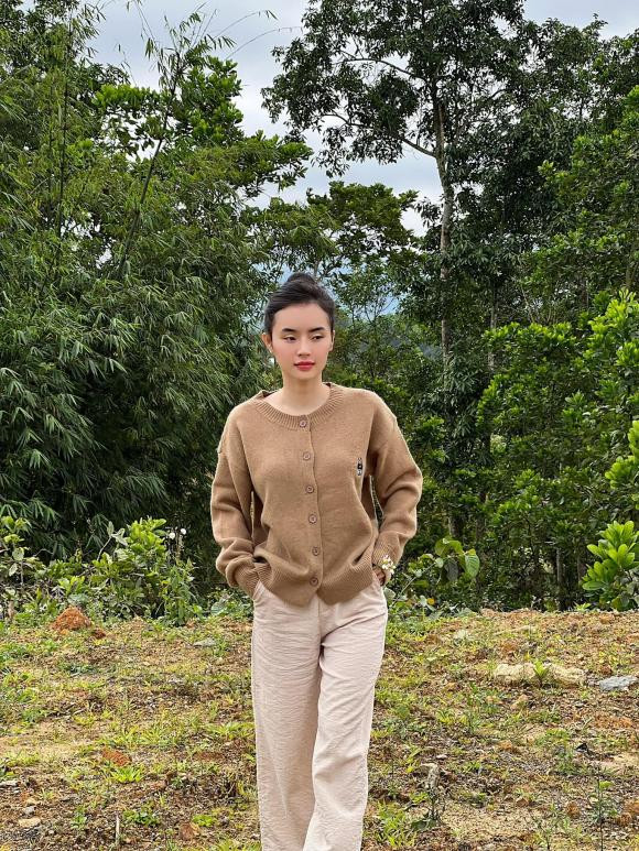 Sự thay đổi theo chiều hướng tích cực của cô nàng nhận được nhiều lời khen ngợi của khán giả.