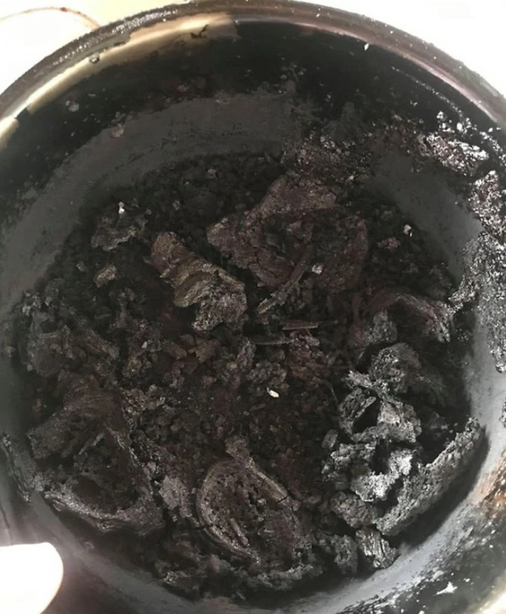 Hàng chục nghìn lượt thích, hàng nghìn lượt chia sẻ và bình luận đủ để thấy đây là vấn đề "nhức nhối" trong thời đại các chị em luôn sợ bị hỏi "Bao giờ lấy chồng?".