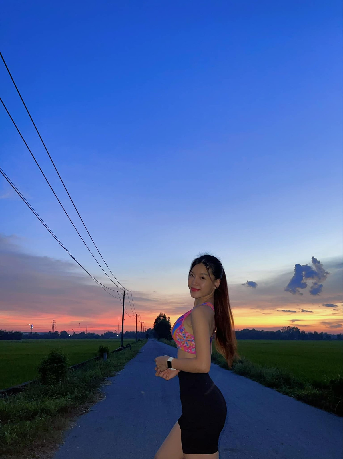 Việc Đặng Văn Lâm đưa bạn gái về nhà ra mắt cũng đã phần nào cho thấy anh vô cùng nghiêm túc với mối quan hệ này. Ảnh: Tổng hợp