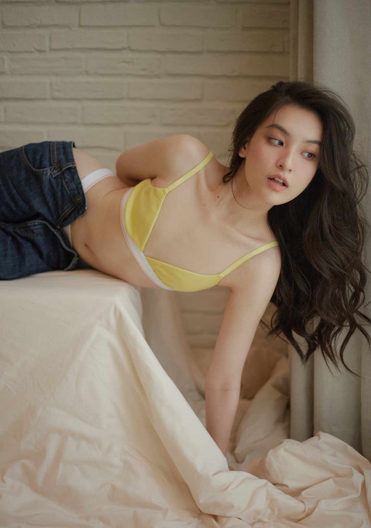 Không theo đuổi hình tượng gợi cảm như nhiều hot girl, Thảo Tâm trung thành với hình ảnh một cô gái thanh lịch, yêu thương bản thân dù là những khuyết điểm hình thể khó cải thiện.