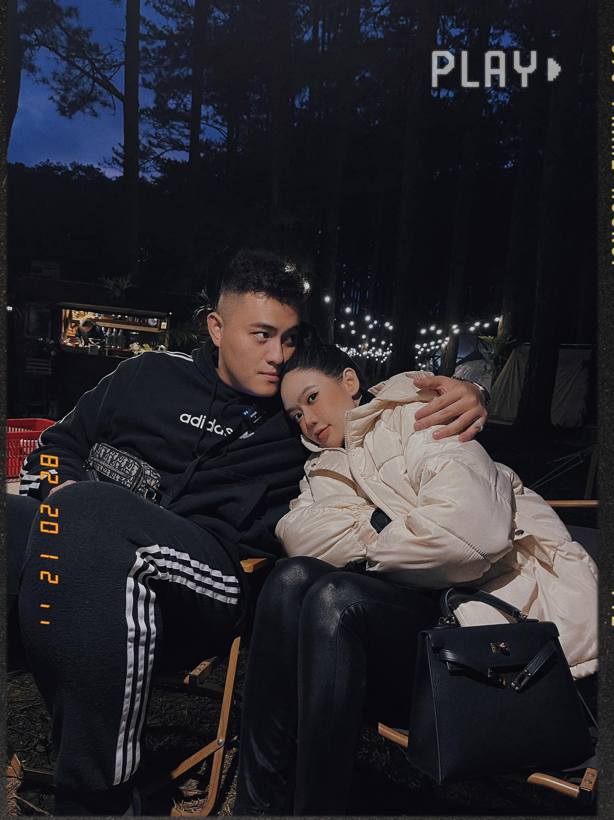 Từ trước khi kết hôn với Fabo Nguyễn, cô đã là hotgirl đình đám trên mạng xã hội.