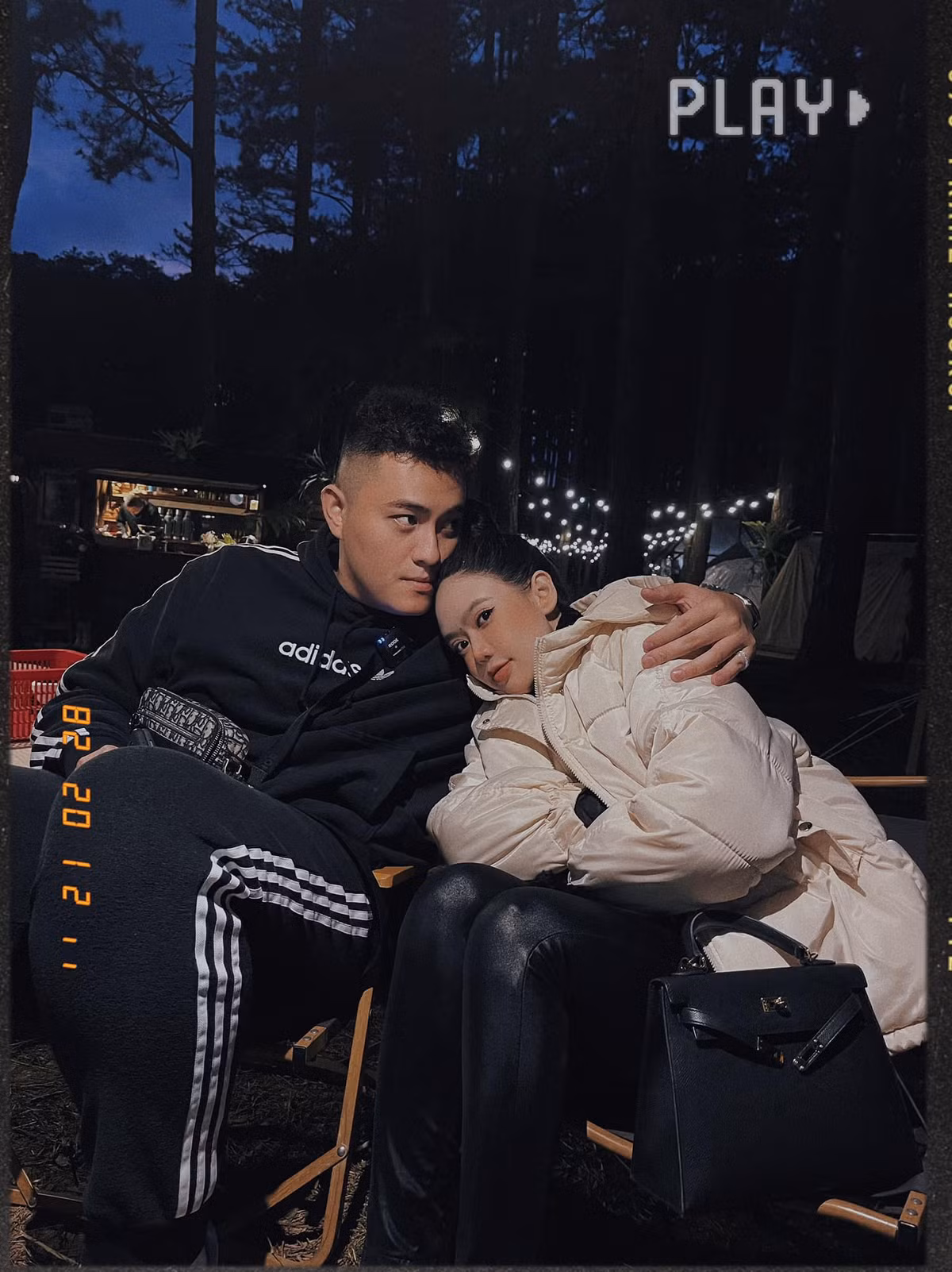 Từ trước khi kết hôn với Fabo Nguyễn, cô đã là hotgirl đình đám trên mạng xã hội.