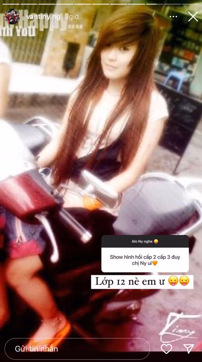 Mới đây, một hình ảnh "ngày xửa ngày xưa" được chính Vân Tiny chia sẻ đã làm cư dân mạng bất ngờ, bởi nhan sắc quá khứ của cô quá khác biệt so với hiện tại. Cụ thể trong màn hỏi đáp với cư dân mạng, bà xã Fabo Nguyễn tiết lộ hình ảnh của mình hồi lớp 12 (khoảng năm 2010).