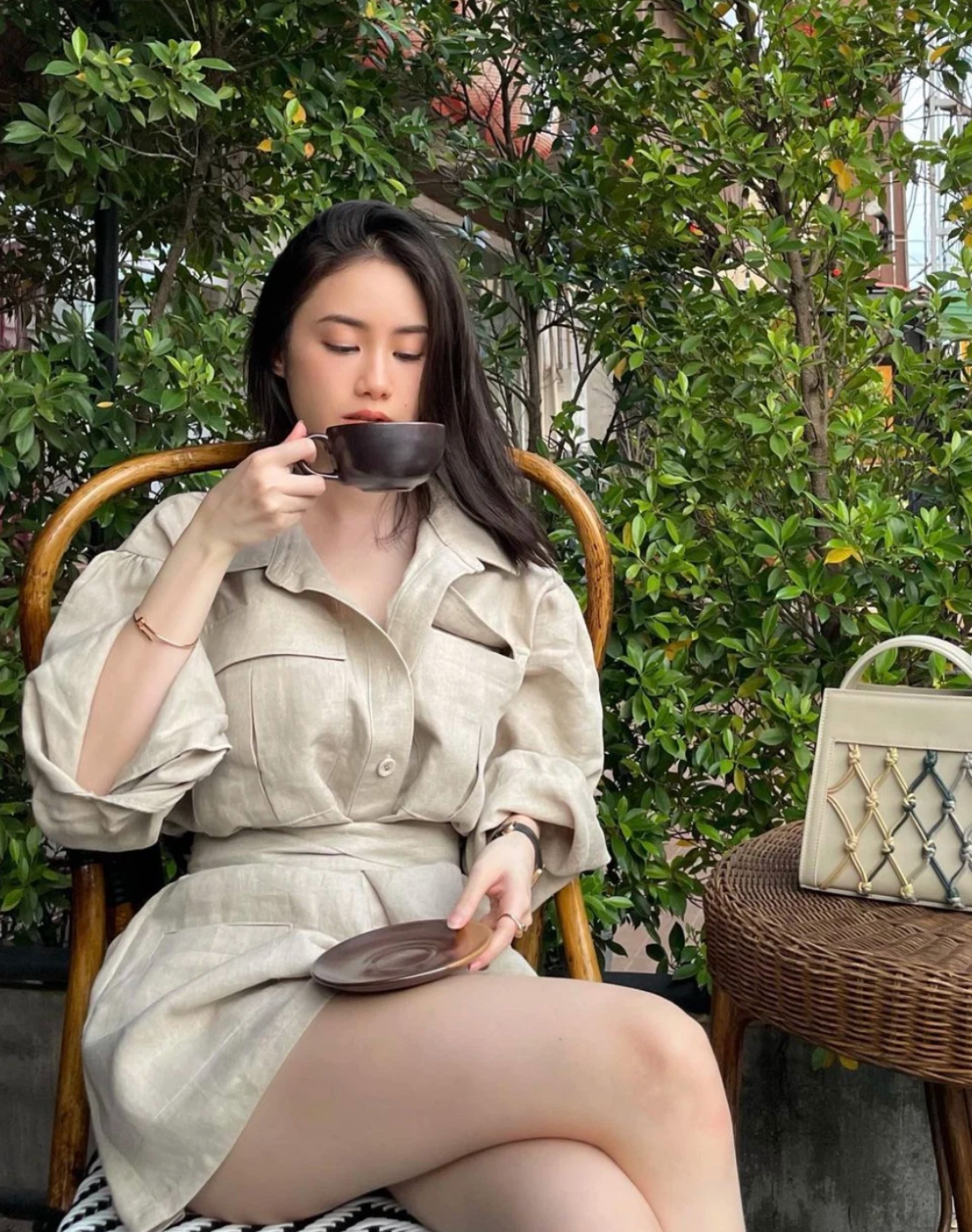 Độ nổi tiếng của Phoiphailin Sivilay có "nhiều phần" nhỉnh hơn. Instagram của Chichi hiện đã có 700 ngàn lượt theo dõi.