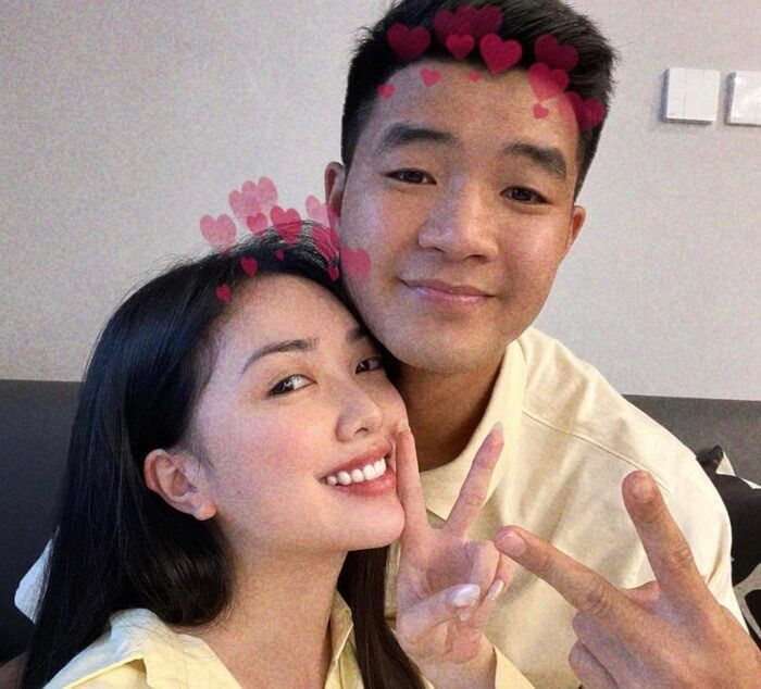 Dưới bài đăng của Mai Hà Trang, nhiều không khỏi ghen tỵ với màn phát "cẩu lương" ngọt như mía lùi của vợ chồng trẻ.