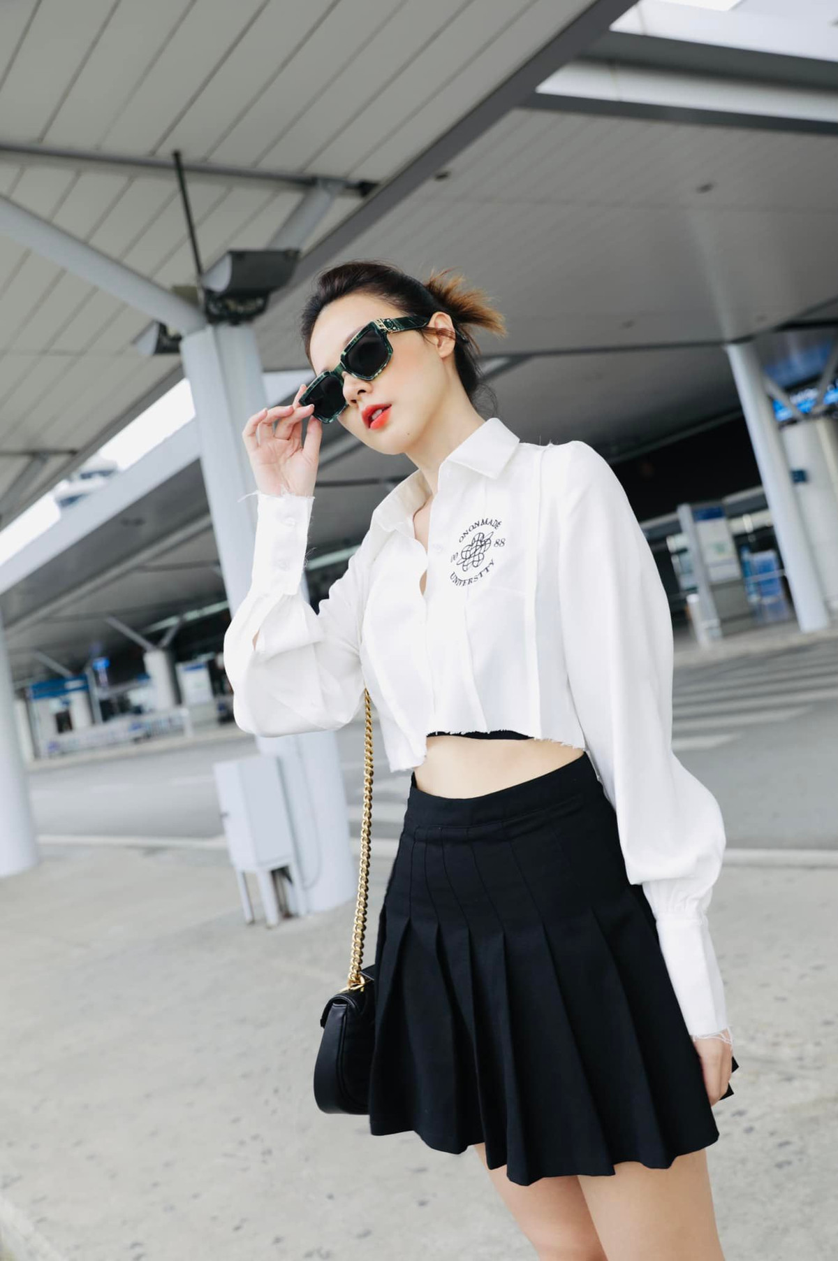 Trong vai trò giảng viên, cô nàng luôn xuất hiện với hình ảnh sang trọng và thanh lịch.