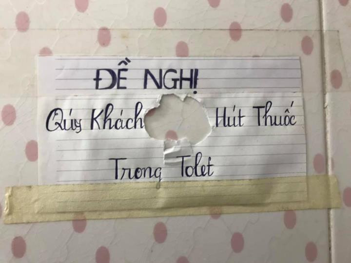 Có thể dễ nhận thấy nội dung của những biển thông báo này thật đa dạng, phong phú mà cũng không kém phần hài hước.