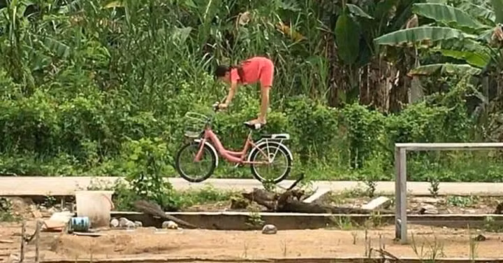 Nhìn những bức ảnh này, cư dân mạng ai cũng phải công nhận bảo đẻ con gái dịu dàng là sai quá sai. Ảnh: Tổng hợp