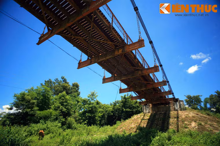 Một số hình ảnh khác về cầu treo Kon Klor.