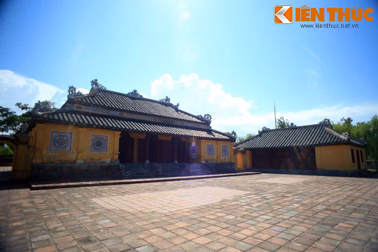 Ngam cung dien tuyet dep moi khoi phuc o Hoang thanh Hue