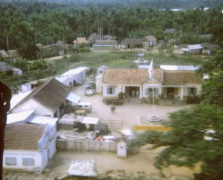 Khu căn cứ quân sự ở Bồng Sơn, Bình Định nhìn từ trên cao.