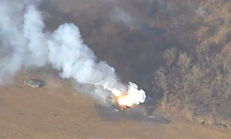 Ý đồ chiến thuật của ông Dyumin rất rõ ràng: nhanh chóng chia cắt lực lượng Ukraine để từng bước tiêu diệt. Hiện tại, lực lượng dự bị của Quân đội Ukraine ở tỉnh Sumy đã bị tổn thất nặng nề. Các bệ phóng tên lửa HIMARS và hệ thống tên lửa phòng không Patriot đều bị thiệt hại. Ảnh: Telegram.