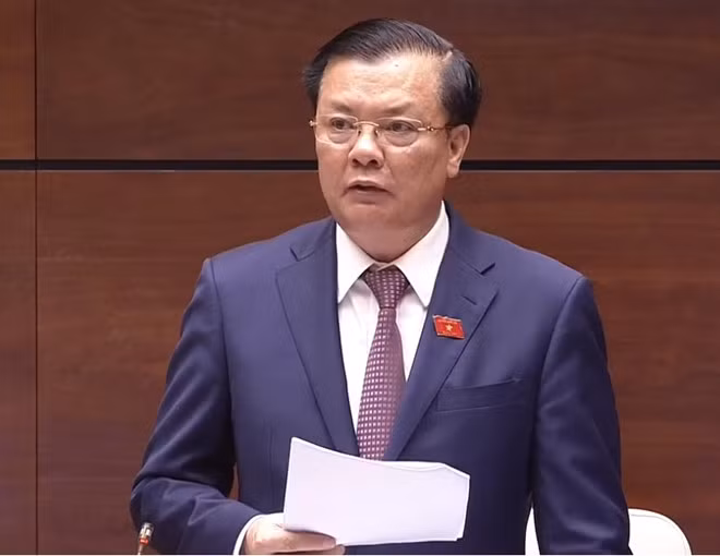 Bộ trưởng Đinh Tiến Dũng. Ảnh: QH.