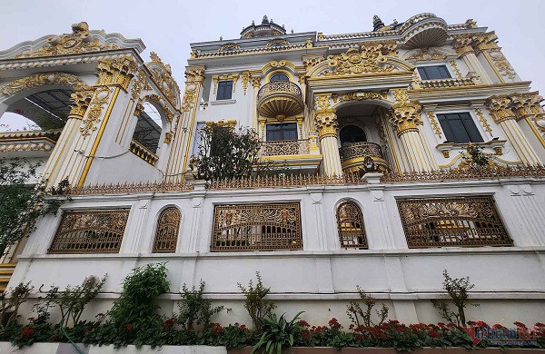 Choáng ngợp những lâu đài “khủng” của làng tỷ phú tại Vĩnh Phúc - Hình 2 Choang ngop nhung lau dai “khung” cua lang ty phu tai Vinh Phuc-Hinh-2