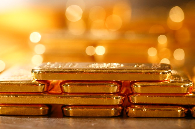 Gia vang hom nay 18/3: Dung vung?