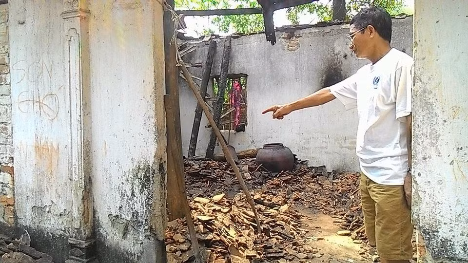 Nguoi dan ong chet chay bat thuong trong ngoi nha hoang