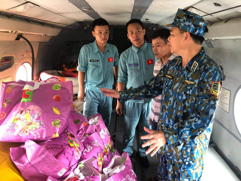 Thiếu tướng Phạm Trường Sơn khi cứu hộ Rào Trăng 3.